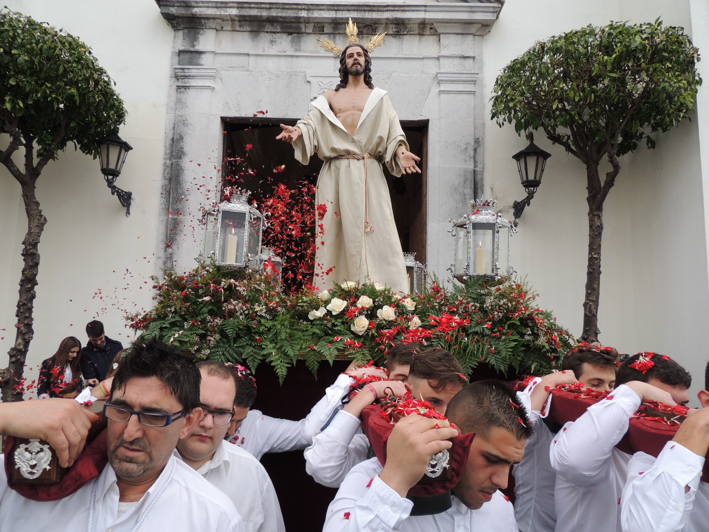 Ma Ana Domingo De Resurrecci N Procesi N Del Cristo Resucitado En San Roque San Roque
